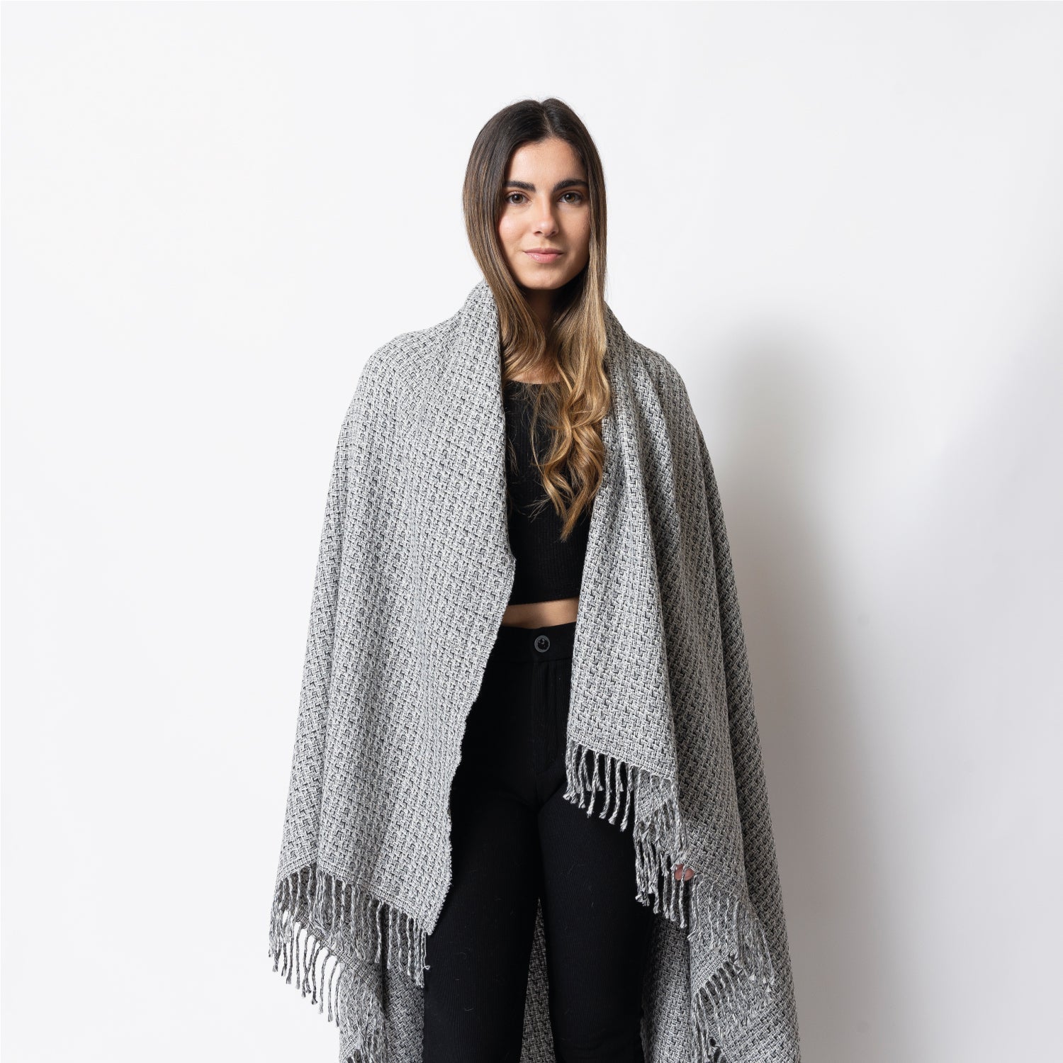 Manta Trinity Condoriri Gris/Negro